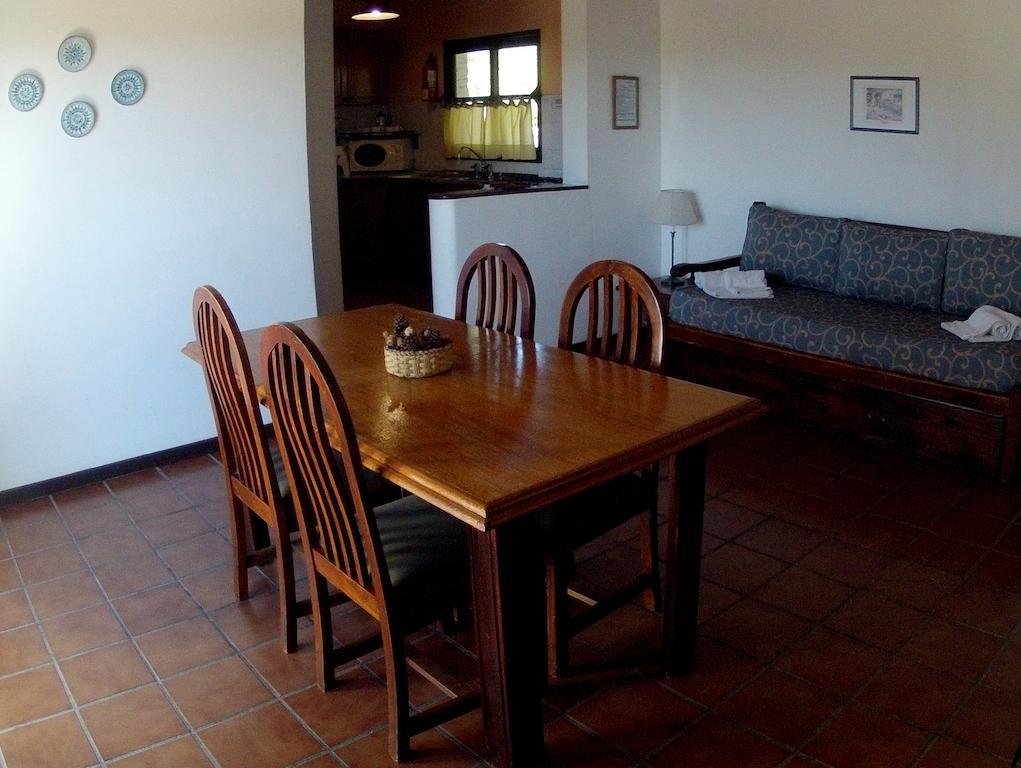 Las Ardillas Cabanas Y Suites La Falda Værelse billede
